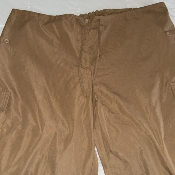 Brown Wide-Leg Drawstring Cotton Pants With Side Pockets & Button Detail  Size M - Picture 6 of 9
